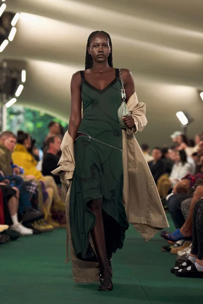 Look 42